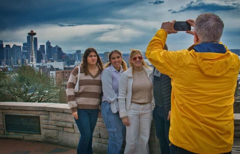 Seattle: City Highlights Tour - FAQs