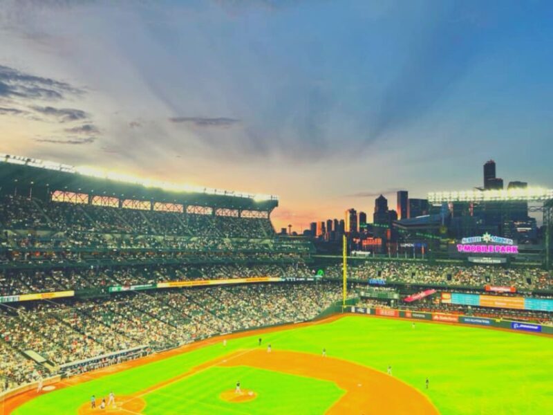 Seattle: Seattle Mariners Baseball Game at T-Mobile Park - Seattle Mariners Baseball Game at T-Mobile Park: An Authentic American Pastime