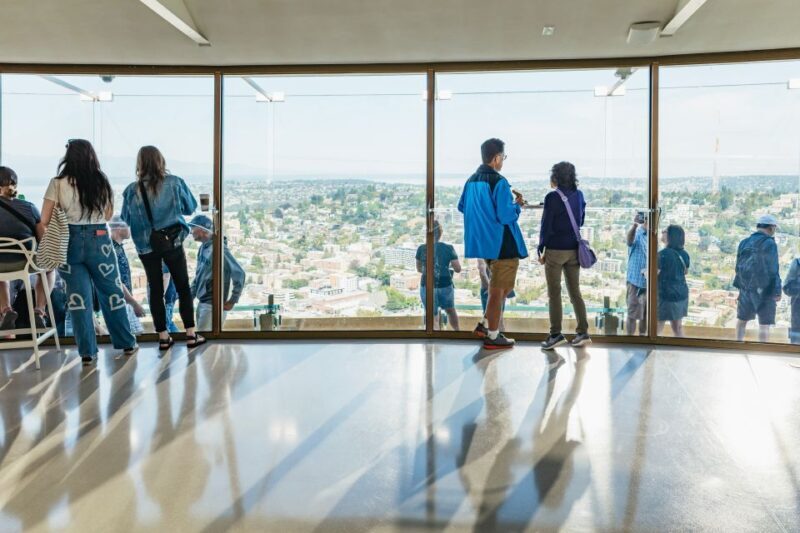 Seattle: Space Needle & Chihuly Garden and Glass Ticket - FAQ