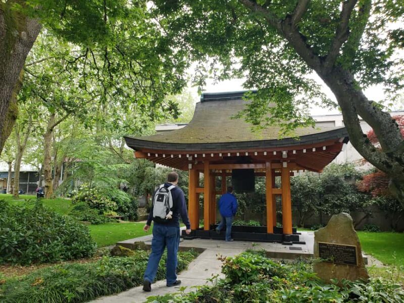 Seattle: Space Needle & Seattle Center Private Tour - FAQ