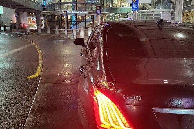 Seattle To/From Canada Rides & Airport Transfers - Seattle To/From Canada Rides & Airport Transfers: A Practical Guide