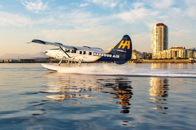 Sechelt Seaplane tour: Strait of Georgia Experience - A Unique Coastal Flight: Sechelt to Nanaimo in a Seaplane
