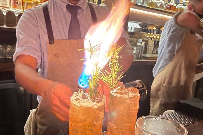 Secret Bars and Favorite Spots Walking Tour in Philadelphia - Key Points