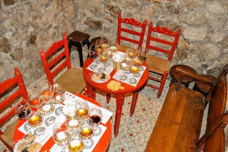 Secret Cave Wine & Tasting Experience in the Heart of Madrid - Key Points