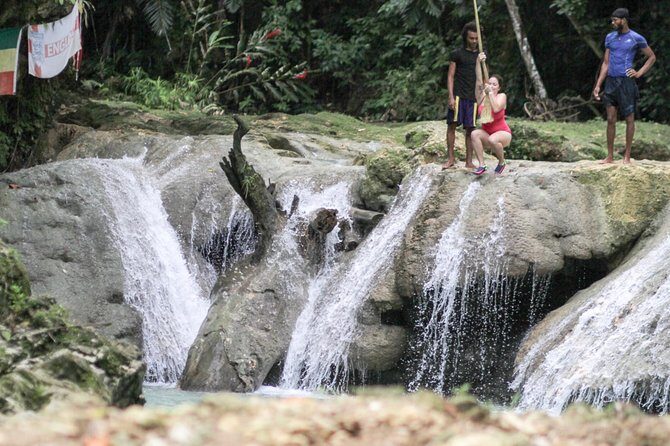 Secret Falls at Blue Hole with Lunch - FAQ