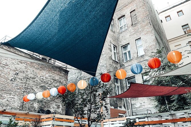 Secret Ruin Bar Crawl in Budapest with a Local - Who Will Love This Tour?