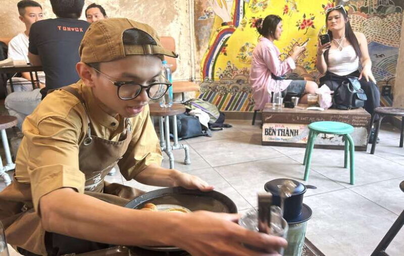 Secret walking Food Tour Ho Chi Minh City - Detailed Breakdown of the Itinerary