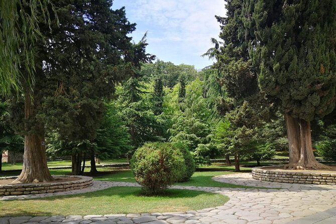 Secrets of Kakheti: Wine & Home-Cooked Lunch - Discovering Kindzmarauli Wines