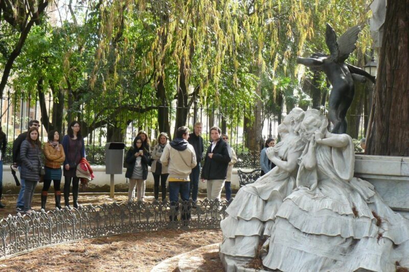 Secrets of Maria Luisa Park and Plaza de Espana - Key Points