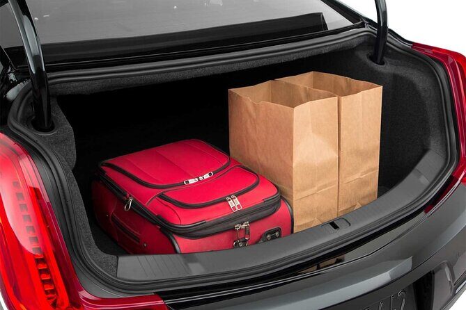 Sedan Departure Transfer San Diego to San Diego Airport SAN - Key Points