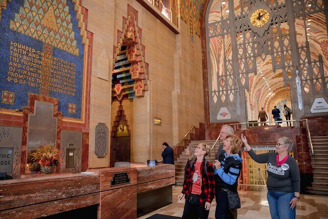 See the D Walking Tour Discover Downtown Detroit on Foot - Key Points