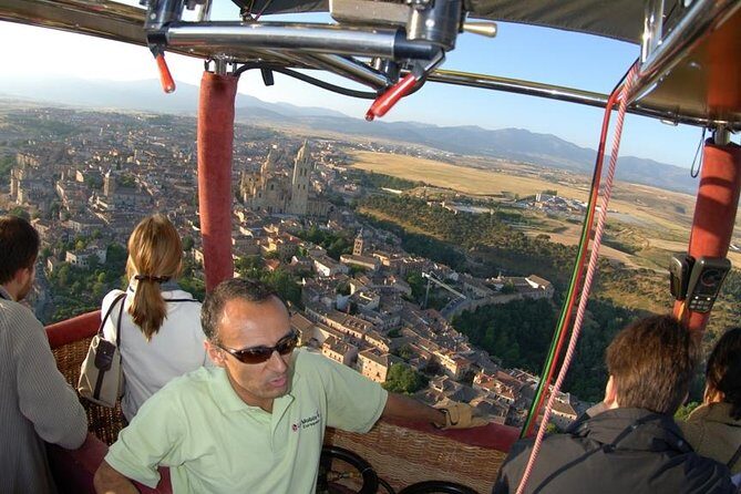 Segovia from the Skies: Sunrise Balloon Ride - An In-Depth Look at the Experience
