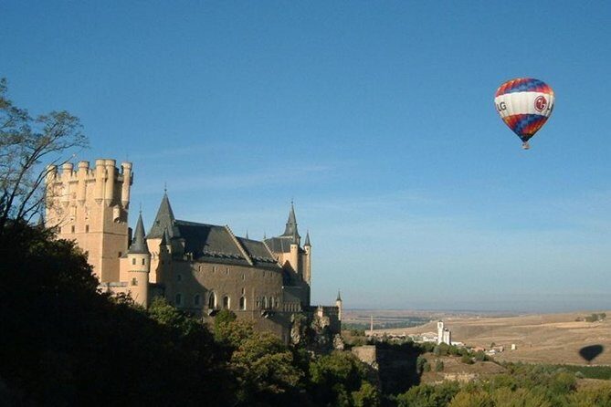 Segovia from the Skies: Sunrise Balloon Ride - FAQs