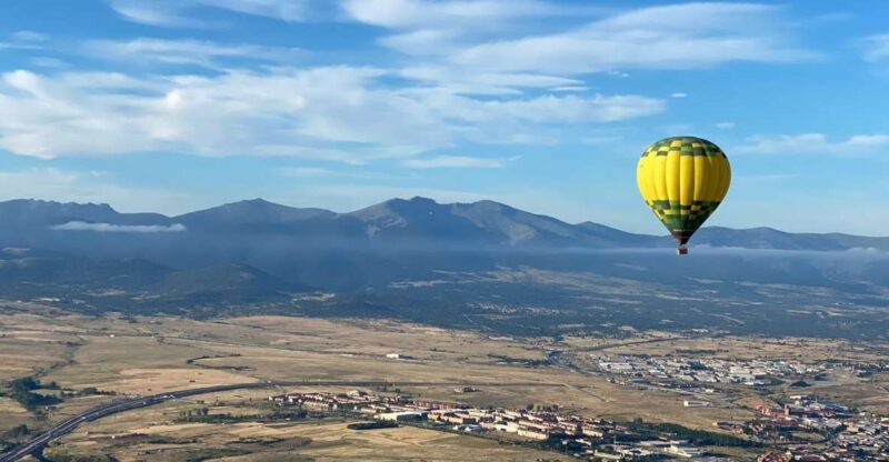 Segovia: Hot Air Balloon Ride with Picnic and Activity Video - The Experience in Detail: What You Can Expect