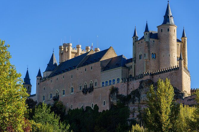Segovia - Old Town tour including Castle visit - Discovering Segovia’s Charm: An Honest Look at the Old Town Tour Including the Castle