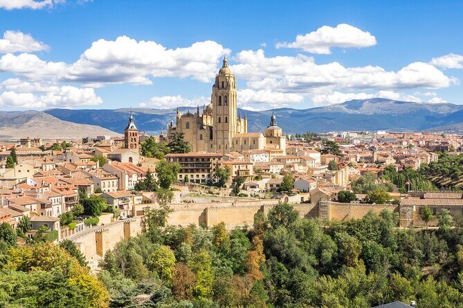 Segovia - Old Town tour including Castle visit - FAQ