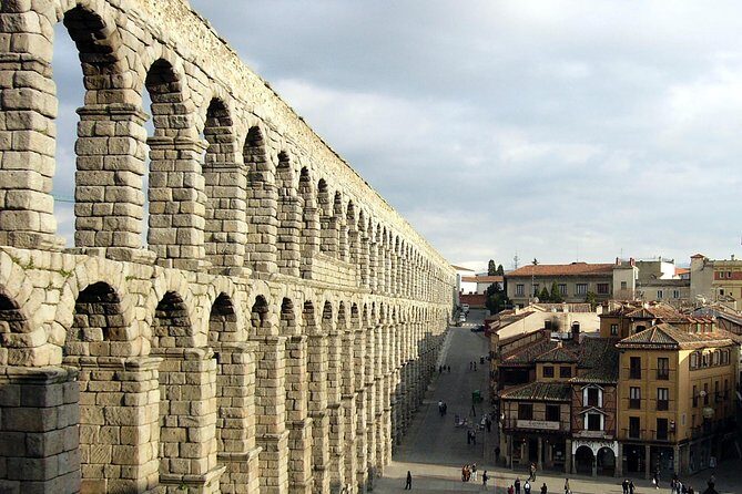 Segovia Private 5 hours Tour from Madrid with Hotel Pick up - FAQs