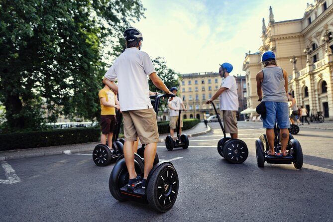 Segway Tour Warsaw: Praga Tour - 2-Hours of Magic! - Key Points