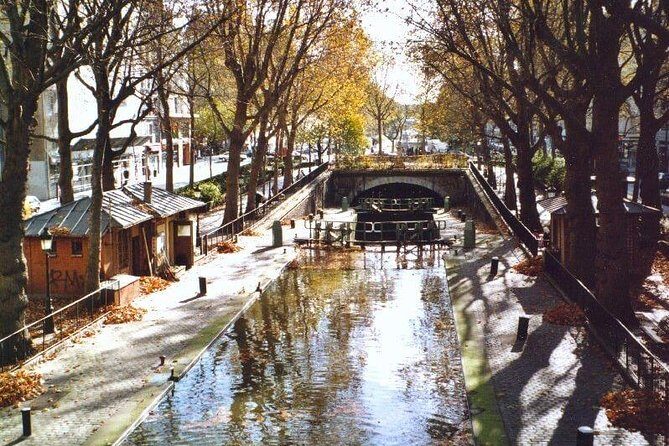 Seine River Cruise and Paris Canals Tour - Key Points
