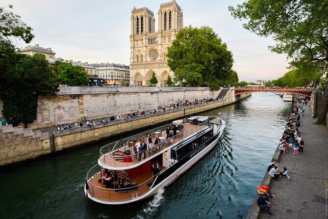 Seine River Direct Access Guided Cruise by Vedettes de Paris - Detailed Itinerary and Landmarks