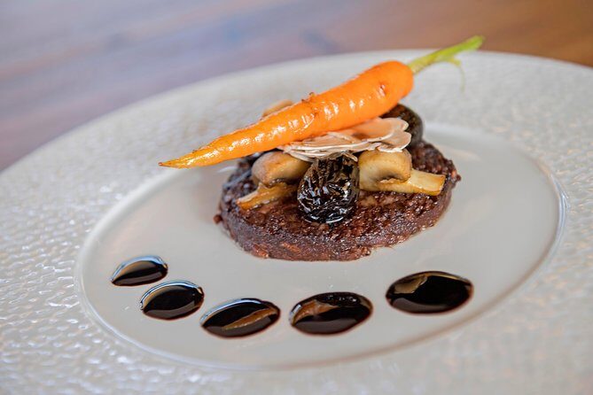 Seine River Sightseeing Cruise and Dinner at Le Bistro Parisien - Potential Drawbacks