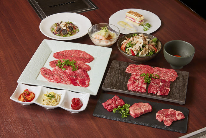 Seiyuzan Restaurant: Supreme Sky Wagyu Yakiniku Dining - Choosing between three Wagyu courses