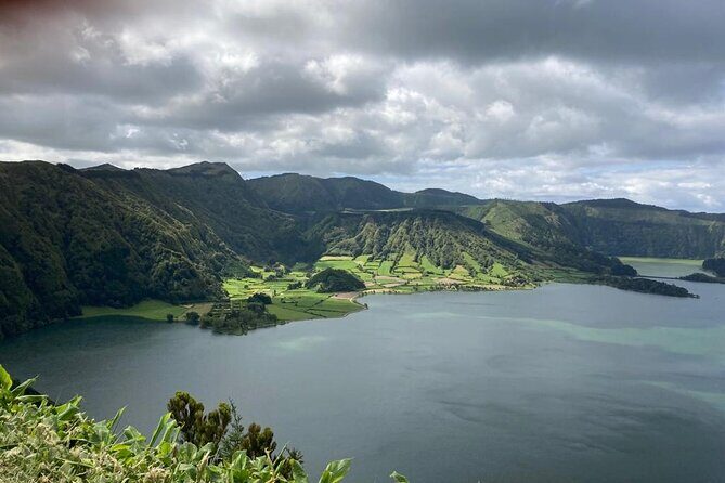 Seize your day in São Miguel with a 4x4 private tour - FAQ