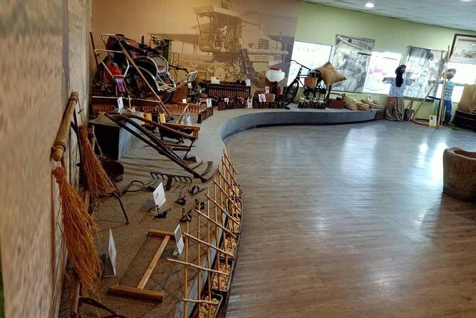 Sekinchan Paddy Field And Fishing Village From Kuala Lumpur - FAQs