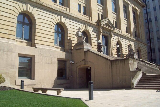 Self-Guided Akron Scavenger Hunt: Burn Rubber Round Akron - Authenticity & Local Flavor