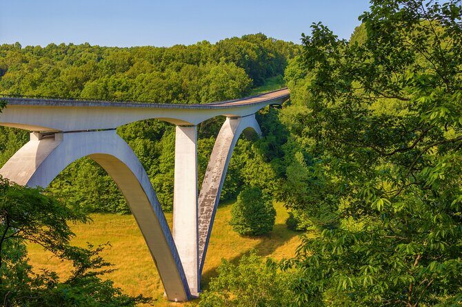 Self-Guided Audio Driving Tour in Natchez Trace Parkway - Exploring the Natchez Trace Parkway with a Self-Guided Audio Tour