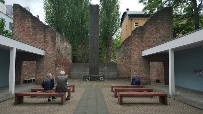 Self-Guided Audio Tour Holocaust Series: The Jewish Quarter - An In-Depth Look at the Self-Guided Holocaust Series: The Jewish Quarter Tour