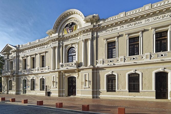 Self-Guided Audio Tour: the Pearl of America - Key Points