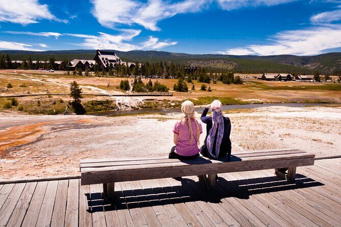 Self Guided Audio Walking Tour of Old Faithful Geyser Basin - The Sum Up