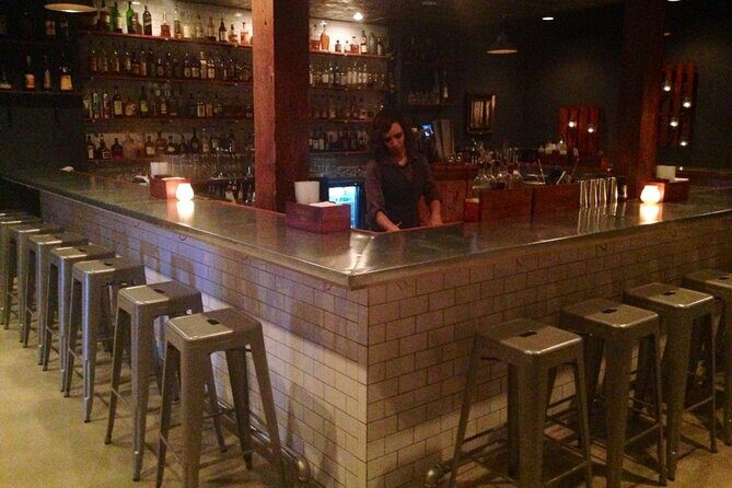 Self-Guided Bar Hunt: Jammin' Jacksonville - Exploring Jacksonville Through a Different Lens