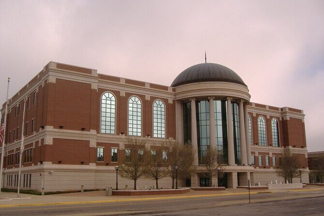 Self-Guided Bowling Green Scavenger Hunt: The Hills Are Alive! - A Close Look at Value and Suitability