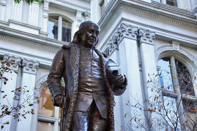 Self Guided Classic Freedom Trail Location Aware (GPS) Walking Audio Tour - Discover Boston’s Freedom Trail with a Self-Gguided GPS Audio Tour