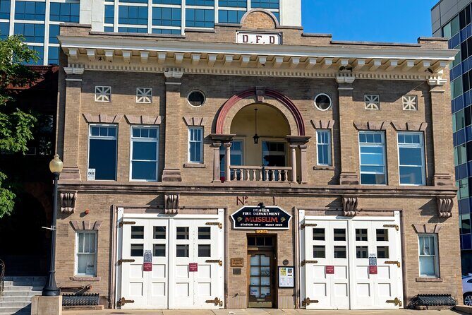 Self-Guided Denver's Golden Treasure Scavenger Hunt - Exploring Denver Through the Self-Guided Scavenger Hunt