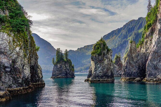 Self Guided Driving Audio Tour: Anchorage to Seward Roundtrip - Who Would Love This Tour?