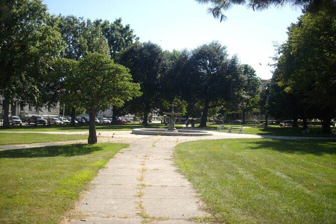 Self-Guided Driving & Walking Bundle of Portland Maine Tours - Who Would Love This Tour?