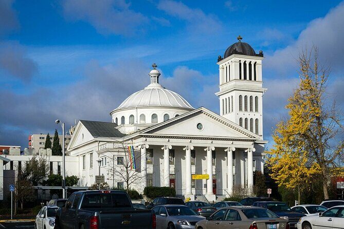 Self-Guided Eugene Scavenger Hunt: Electric Eugene - Exploring the Details of Electric Eugene