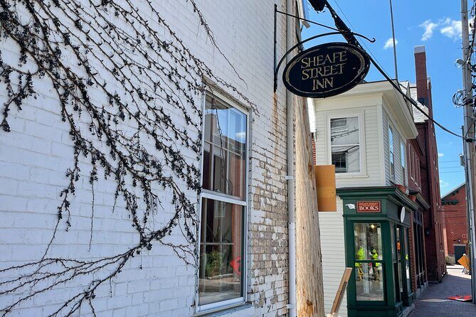 Self Guided Haunted Walking Tour in Portsmouth APP/GPS/EMF Reader - A Deep Dive into Portsmouth’s Haunted Past