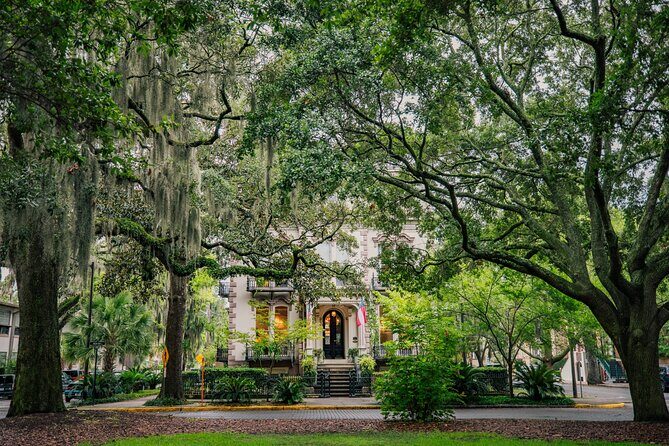 Self Guided Historic Savannah Walking Tour - Who Is This Tour Best For?