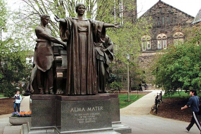 Self-Guided Illinois Scavenger Hunt: The Great Quest in Illinois - Key Points