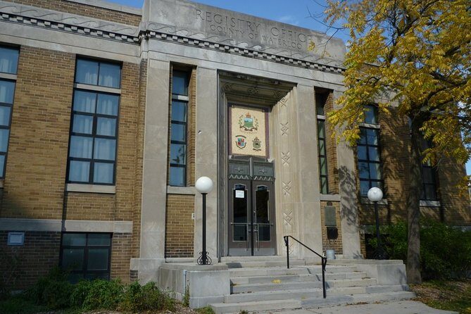 Self-Guided Kitchener Scavenger Hunt: The Kingdom of Kitchener - Who Should Consider This Tour?