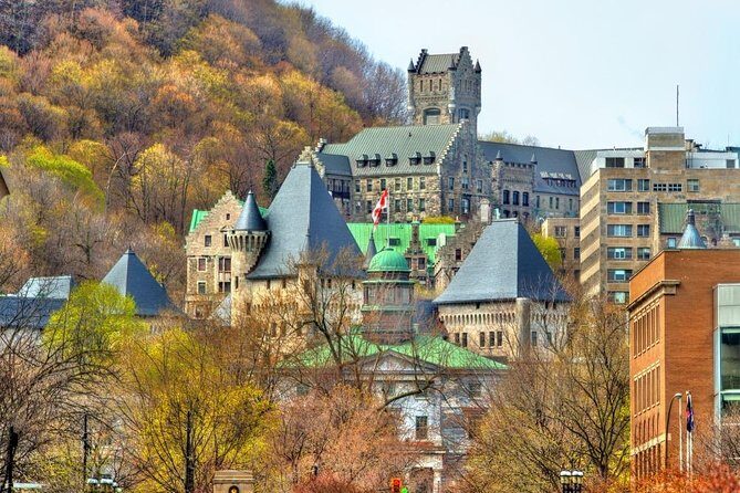 Self-Guided Montreal Scavenger Hunt: Montreal's Cultural Wonders - An Introduction to the Montreal Scavenger Hunt