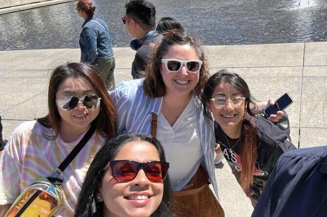 Self-Guided Omaha Scavenger Hunt: The Wests Glorious Gateway - How Does It Compare to Other Tours?