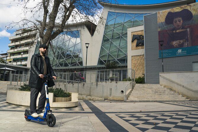 Self-guided panoramic eco tour of Pescara by e-scooter or bike - Key Points