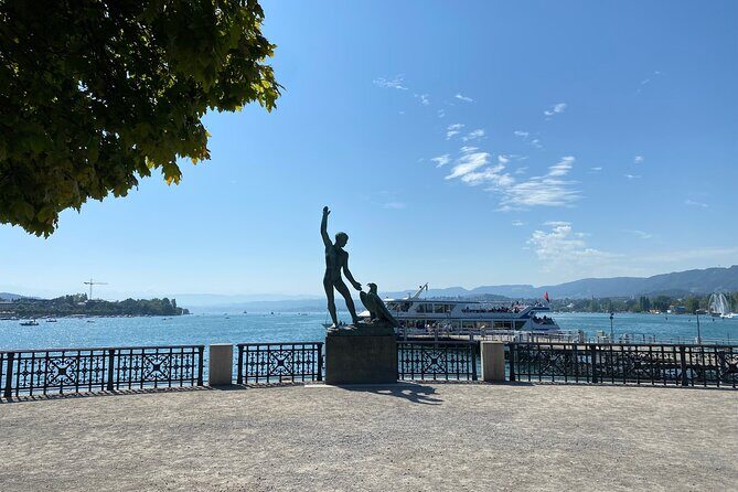 Self-Guided Reading City Tour in Zurich - A Deep Dive into the Self-Guided Zurich Experience