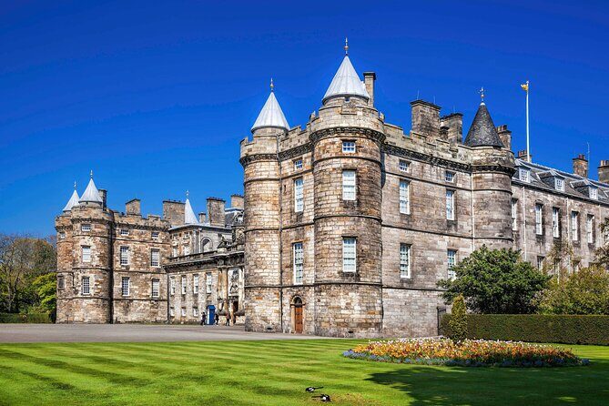 Self Guided Royal mile Audio Tour in Edinburgh - Who Should Consider This Tour