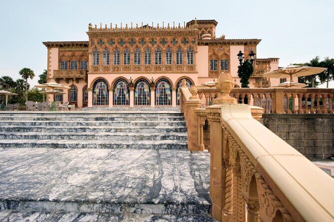 Self-Guided Sarasota Scavenger Hunt: Sarasota Spectacles - Self-Guided Sarasota Scavenger Hunt: Sarasota Spectacles